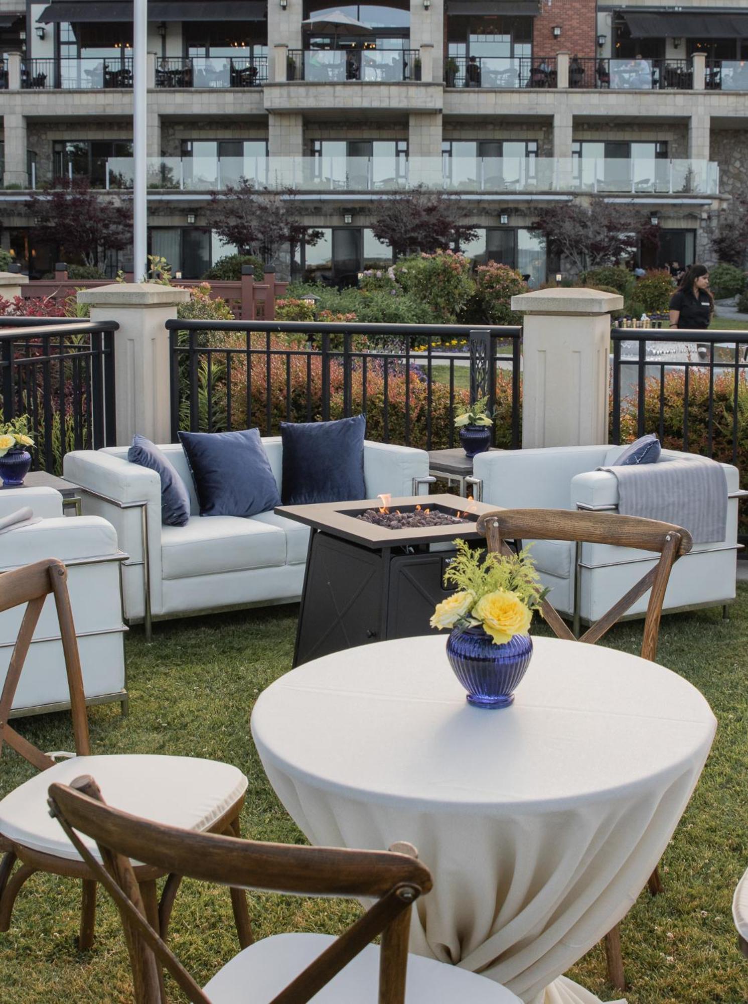 Oak Bay Beach Hotel (Adults Only) Exterior photo