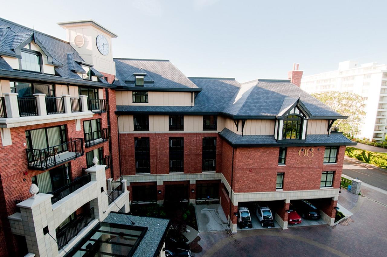 Oak Bay Beach Hotel (Adults Only) Exterior photo