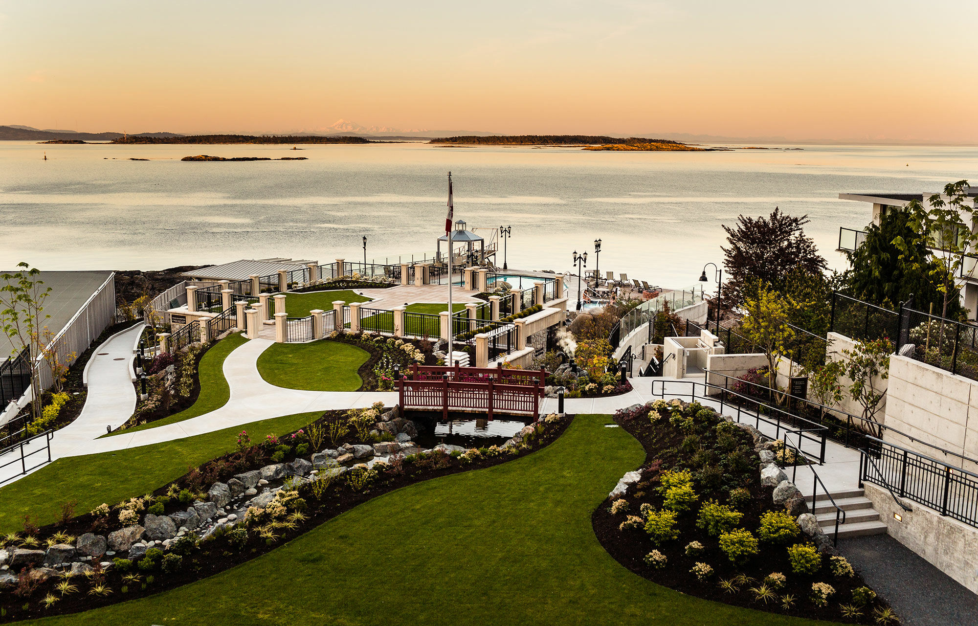 Oak Bay Beach Hotel (Adults Only) Exterior photo
